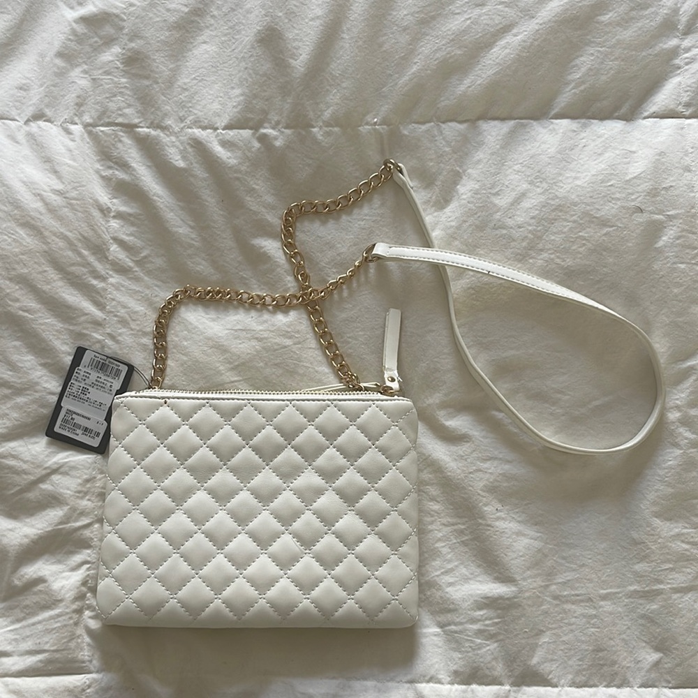 Forever 21 XXI White & Gold Crossbody bag